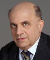 Privatization in Central and Eastern Europe with Particular Regard to Hungary